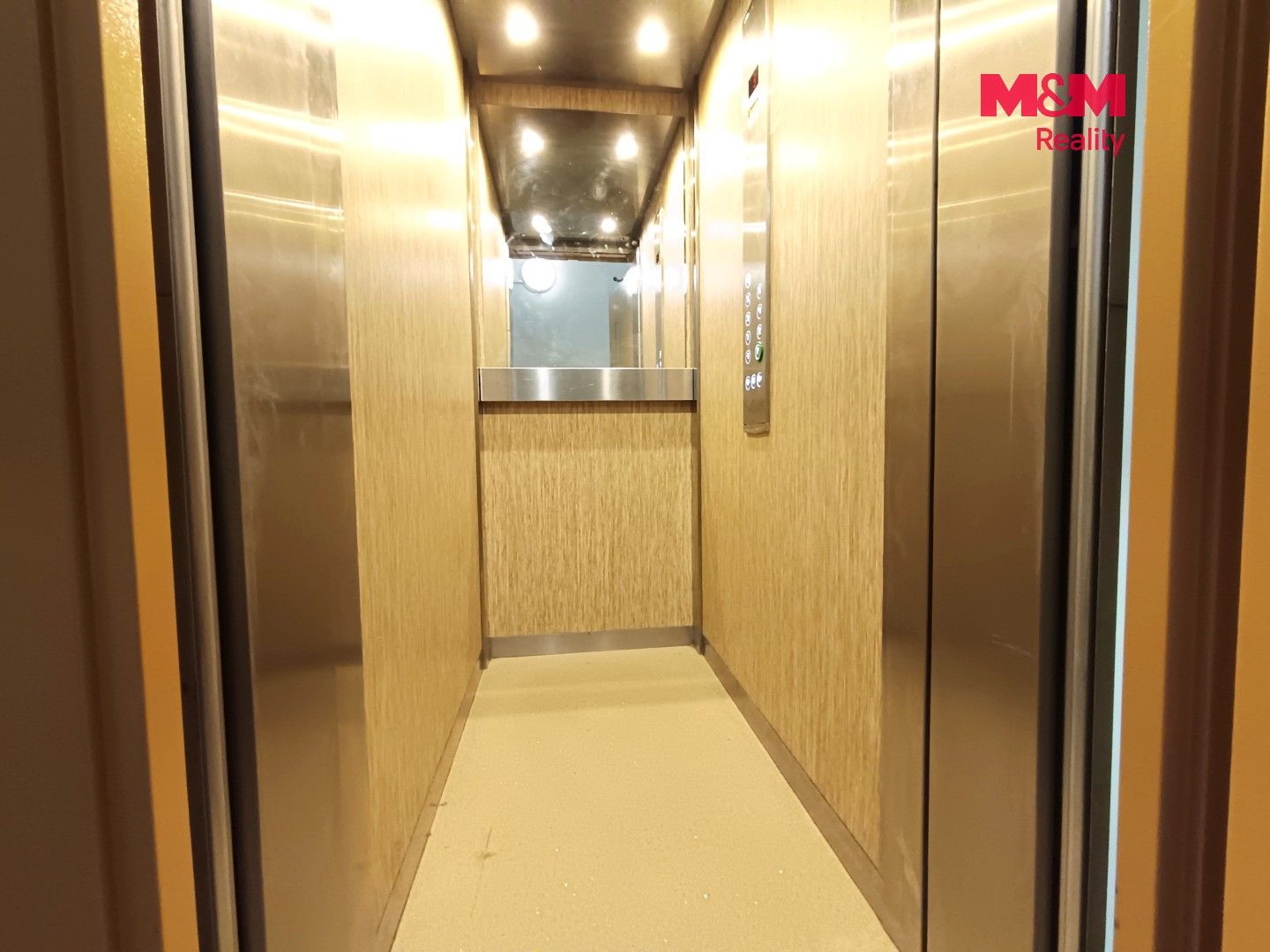 Pronájem bytu 4+1 67 m² - foto 12