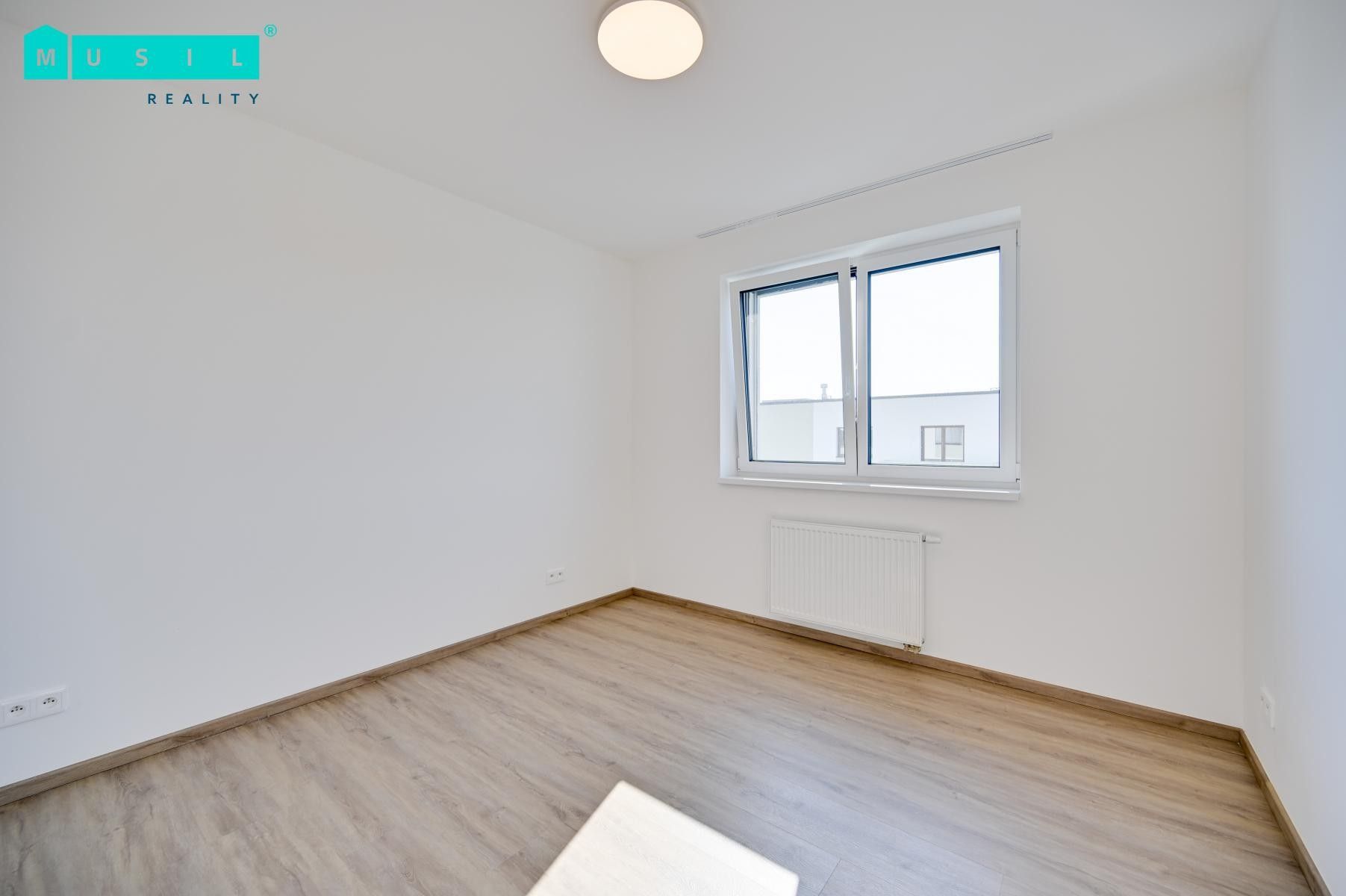 Pronájem bytu 2+kk 56 m² - foto 5