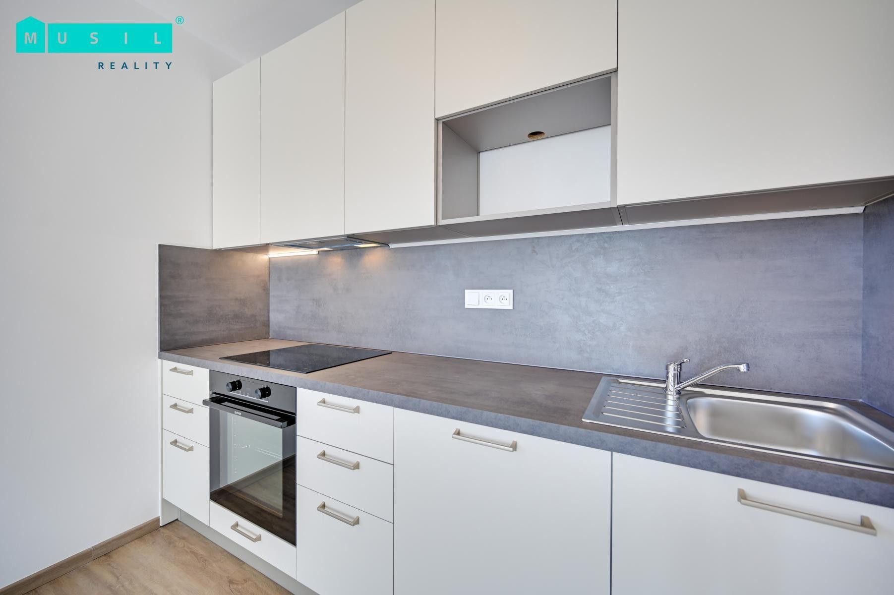 Pronájem bytu 2+kk 56 m² - foto 3
