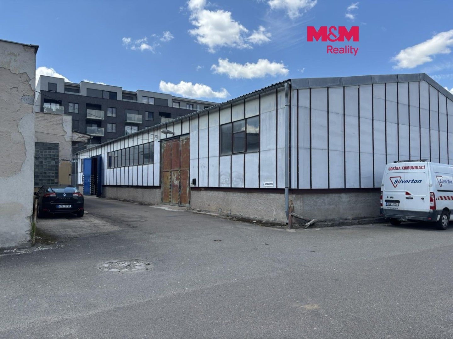 Pronájem komerčního prostoru 427 m² - foto 1
