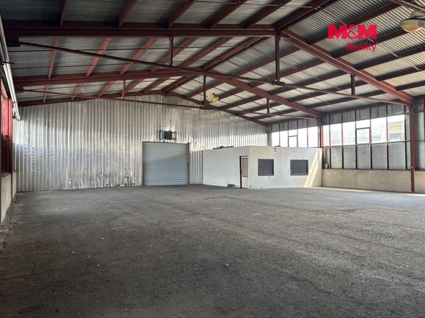 Pronájem komerčního prostoru 427 m² - foto 3