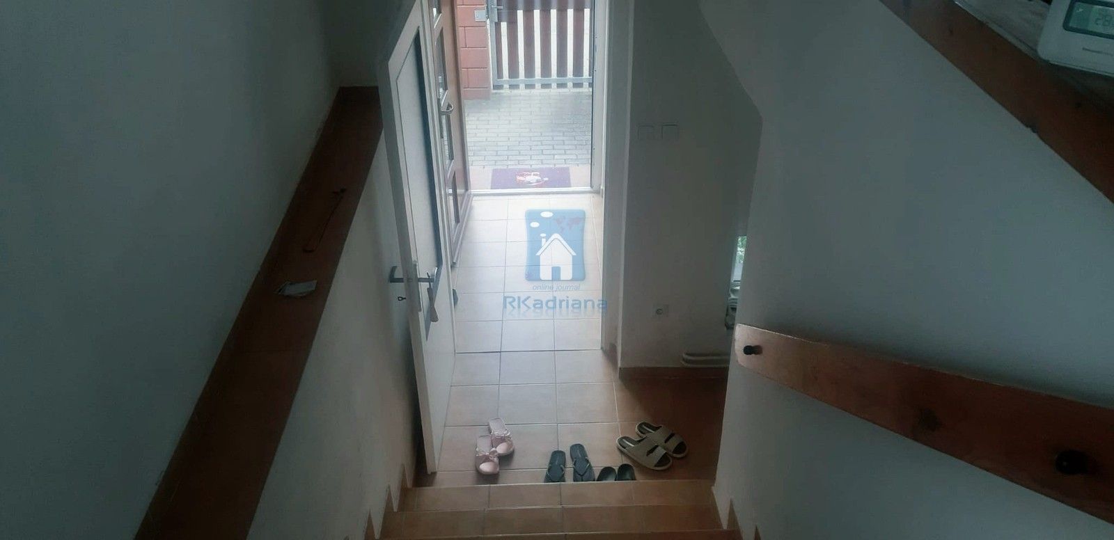 Pronájem bytu 3+1 90 m² - foto 10