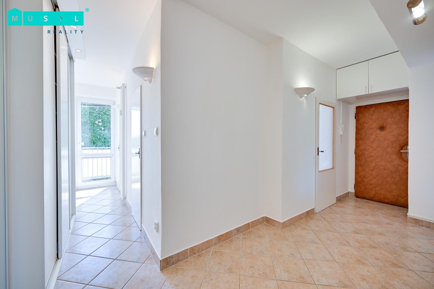 Prodej bytu 2+1 58 m² - foto 4