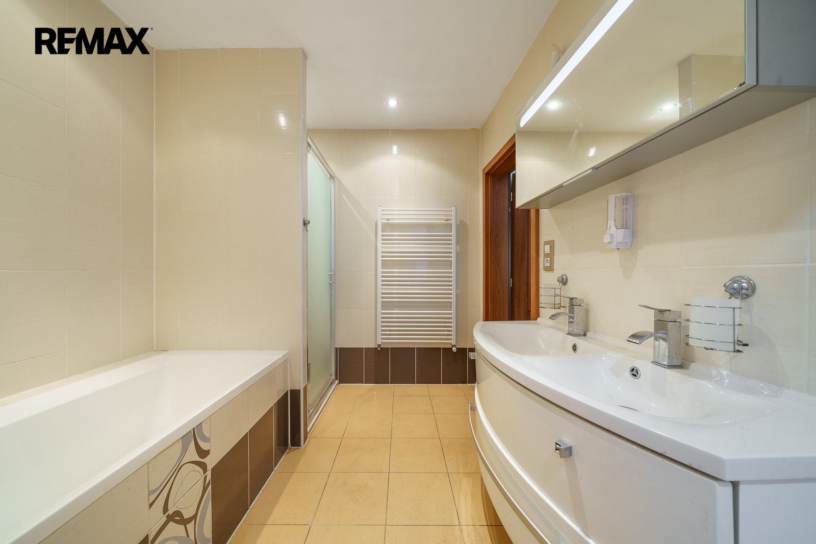 Prodej bytu 4+1 158 m² - foto 11