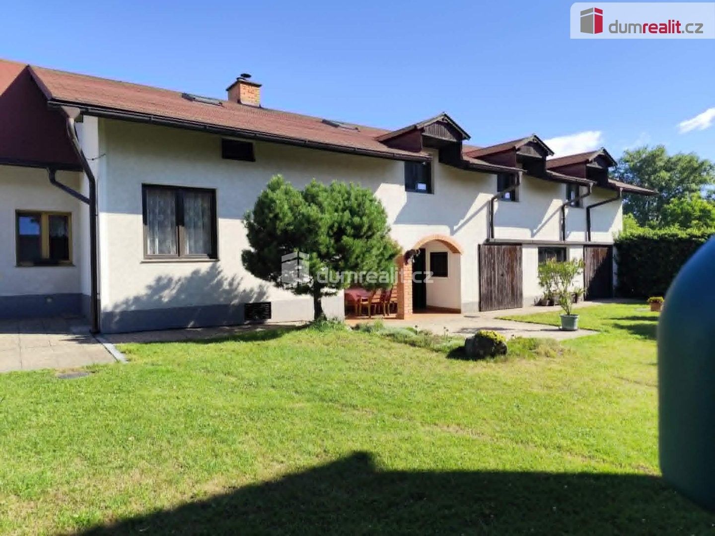 Prodej domu 379 m² - foto 1
