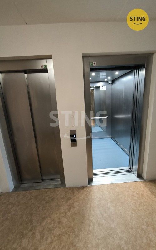 Pronájem bytu 3+1 68 m² - foto 13