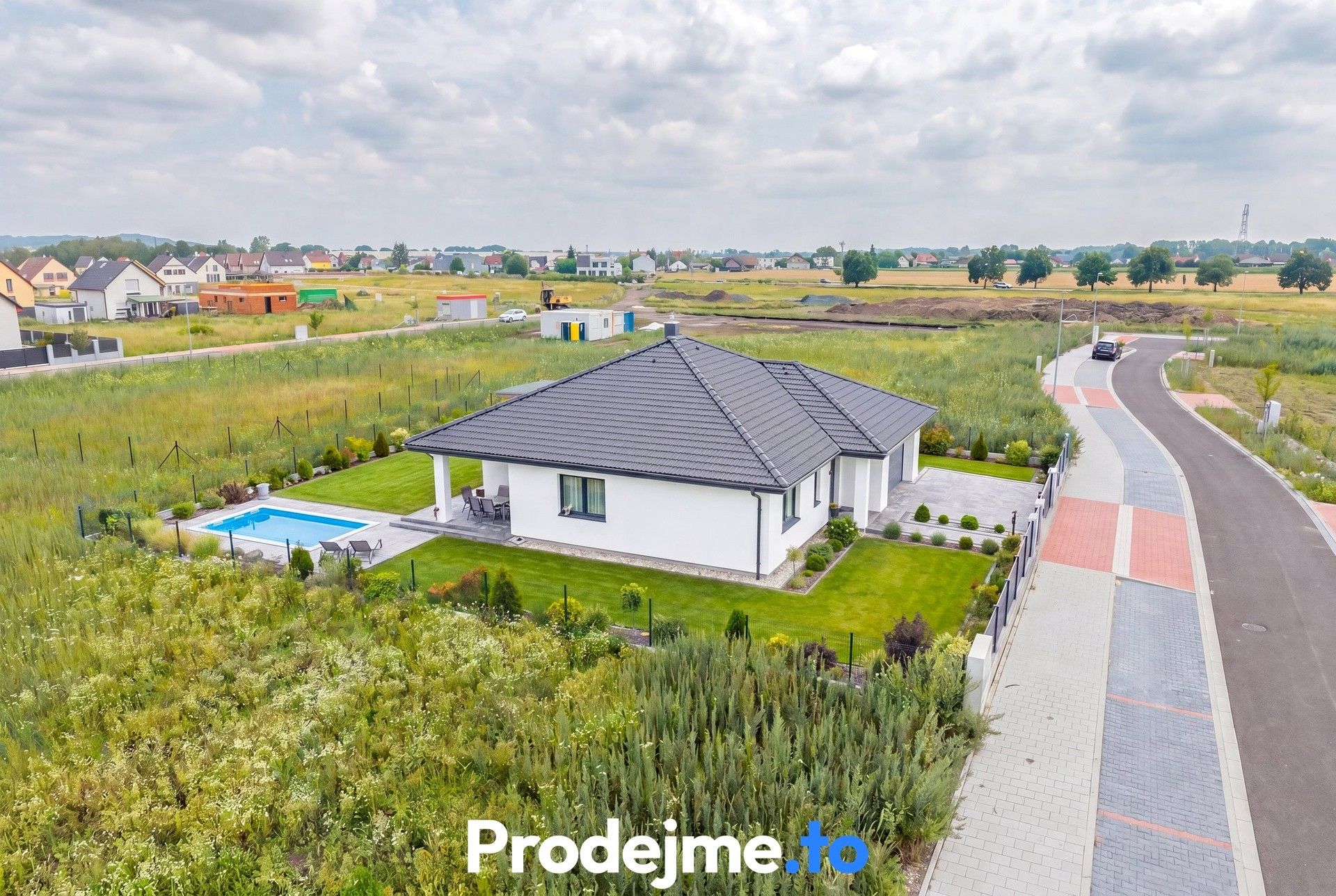 Prodej pozemku 681 m² - foto 2