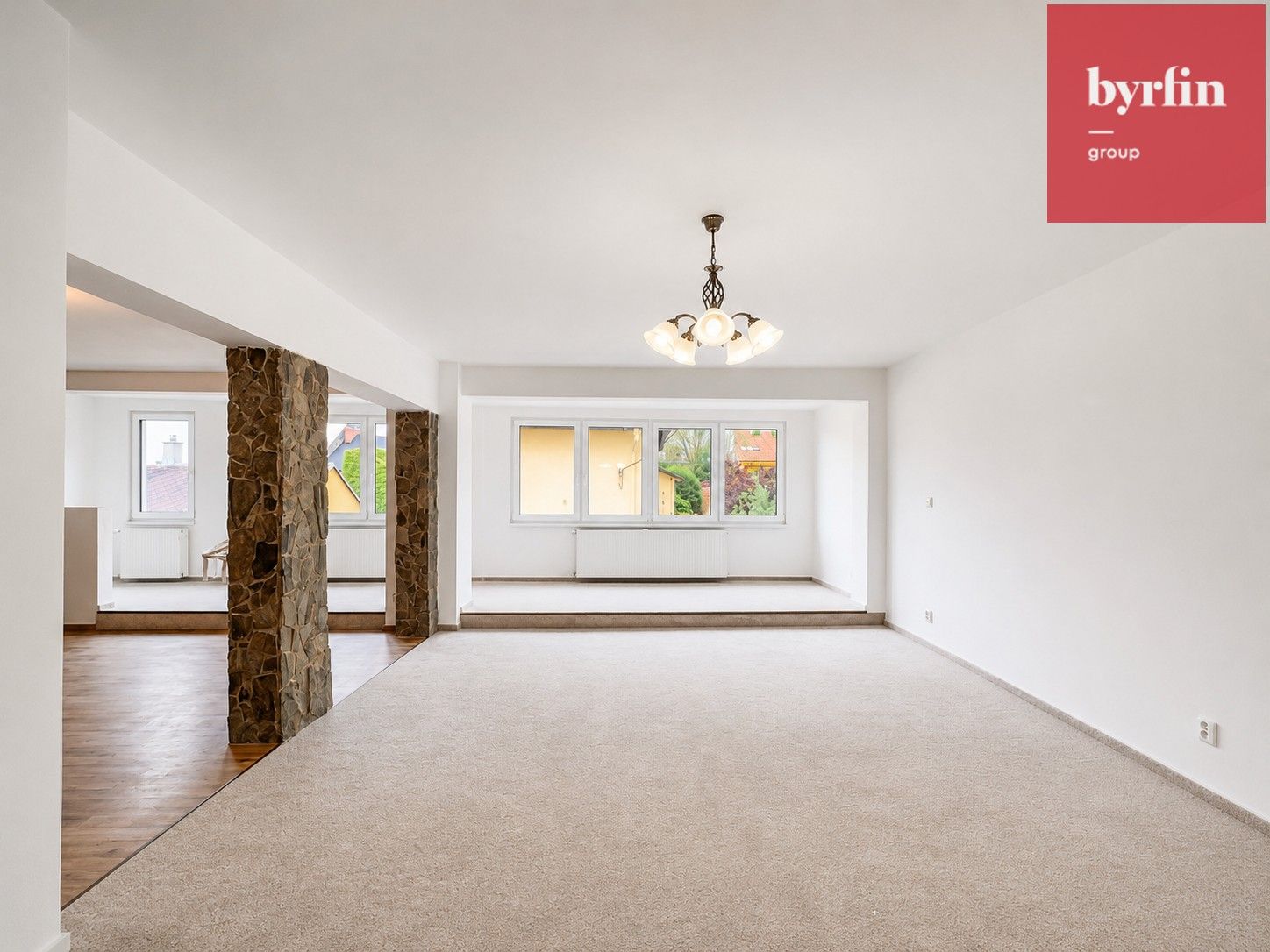 Pronájem bytu 3+1 112 m² - foto 4