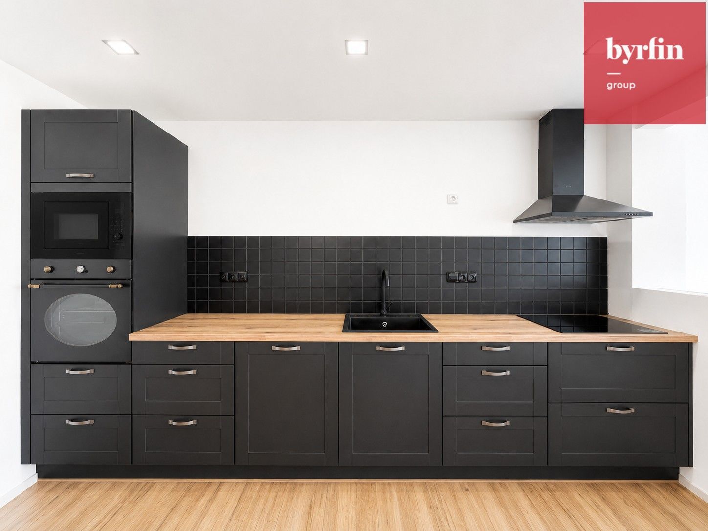 Pronájem bytu 3+1 112 m² - foto 10