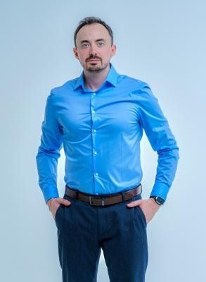 Maxim Kuz