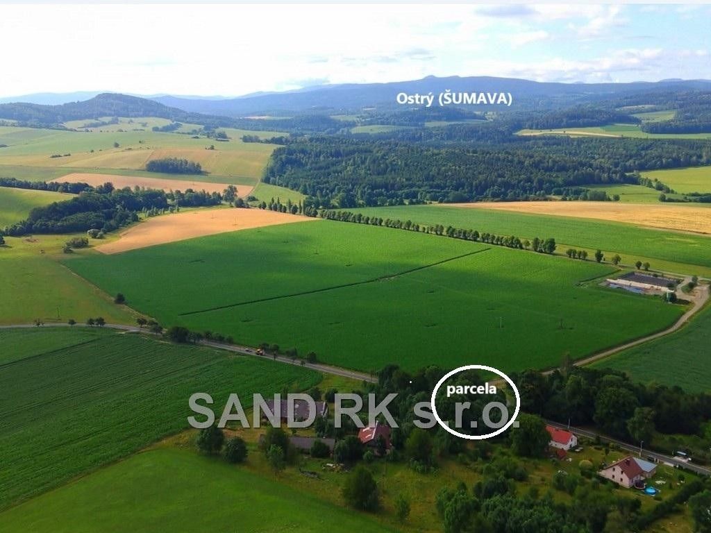 Prodej pozemku 843 m² - foto 1