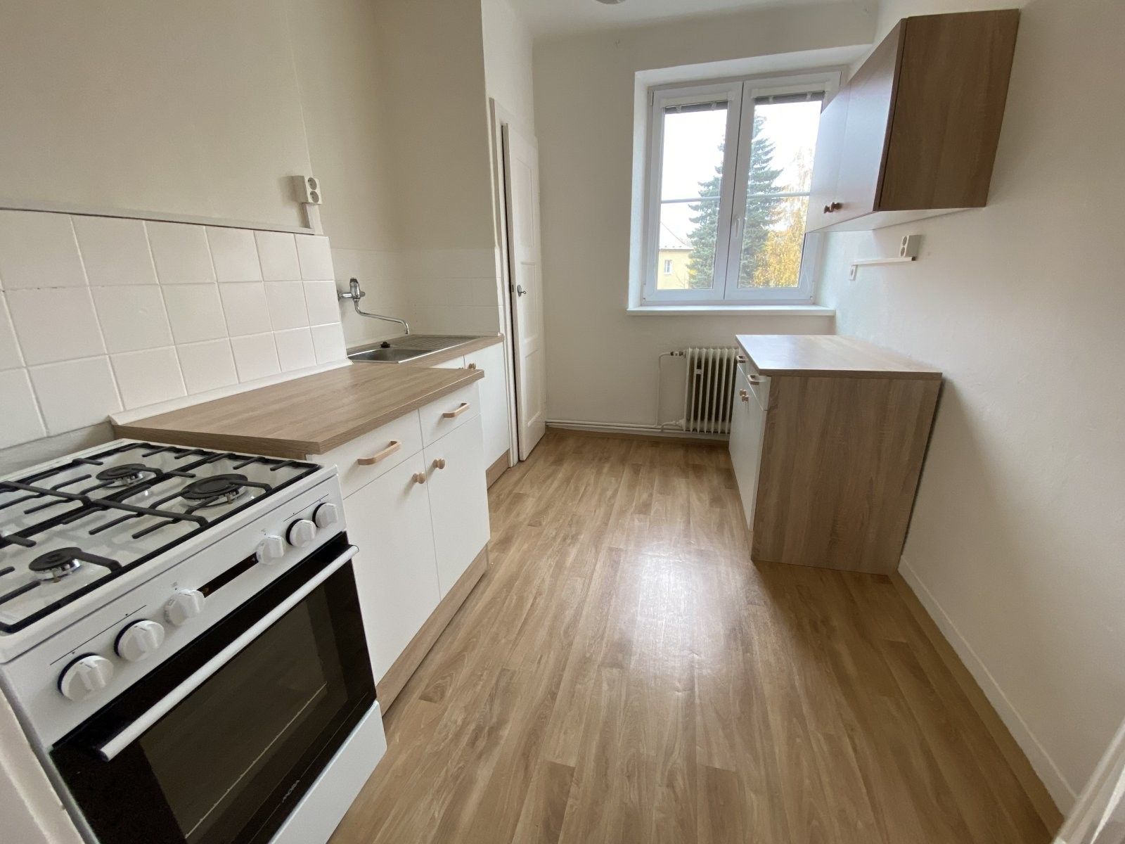 Pronájem bytu 4+1 100 m² - foto 1