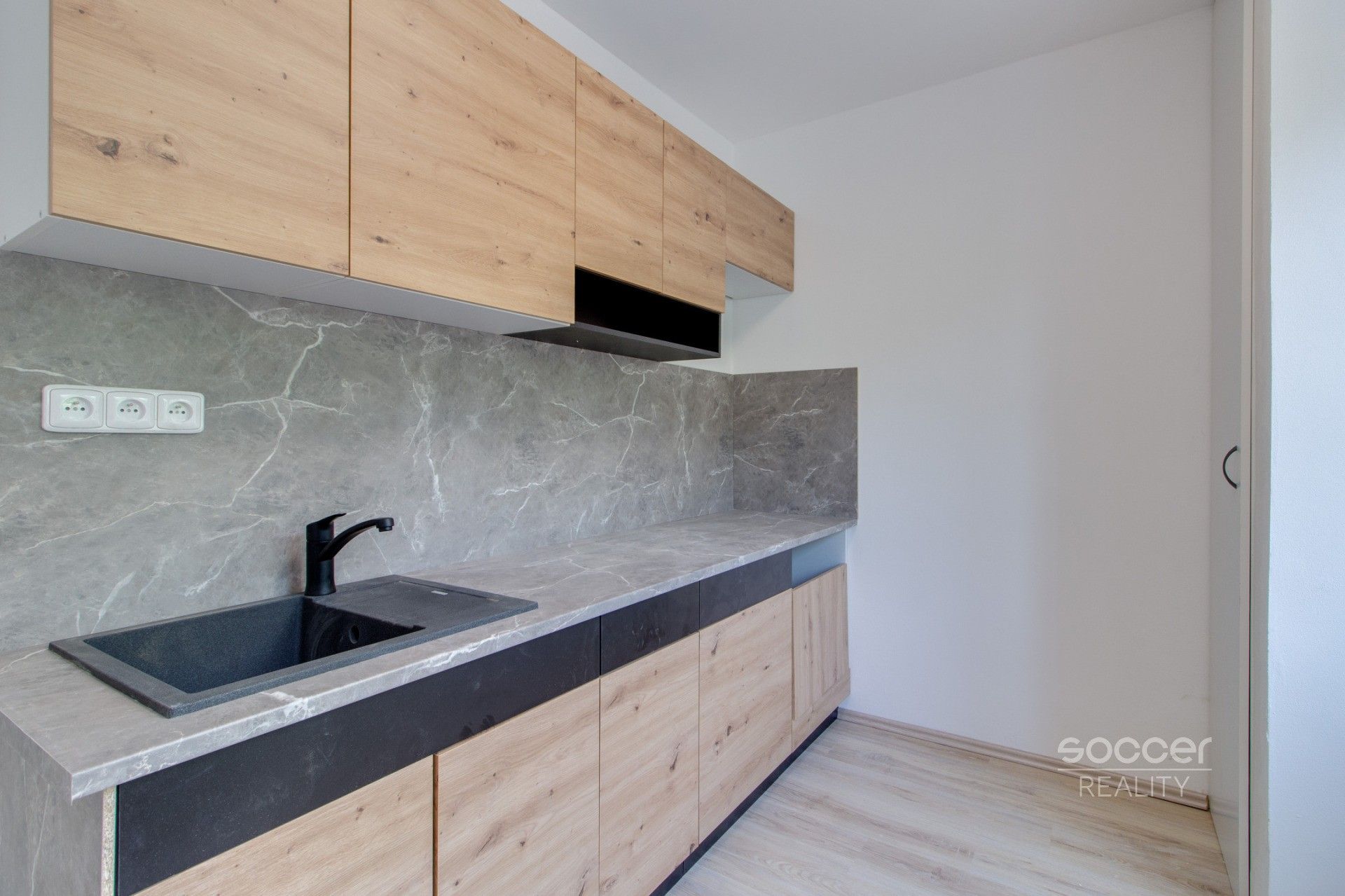 Pronájem bytu 1+1 39 m² - foto 4