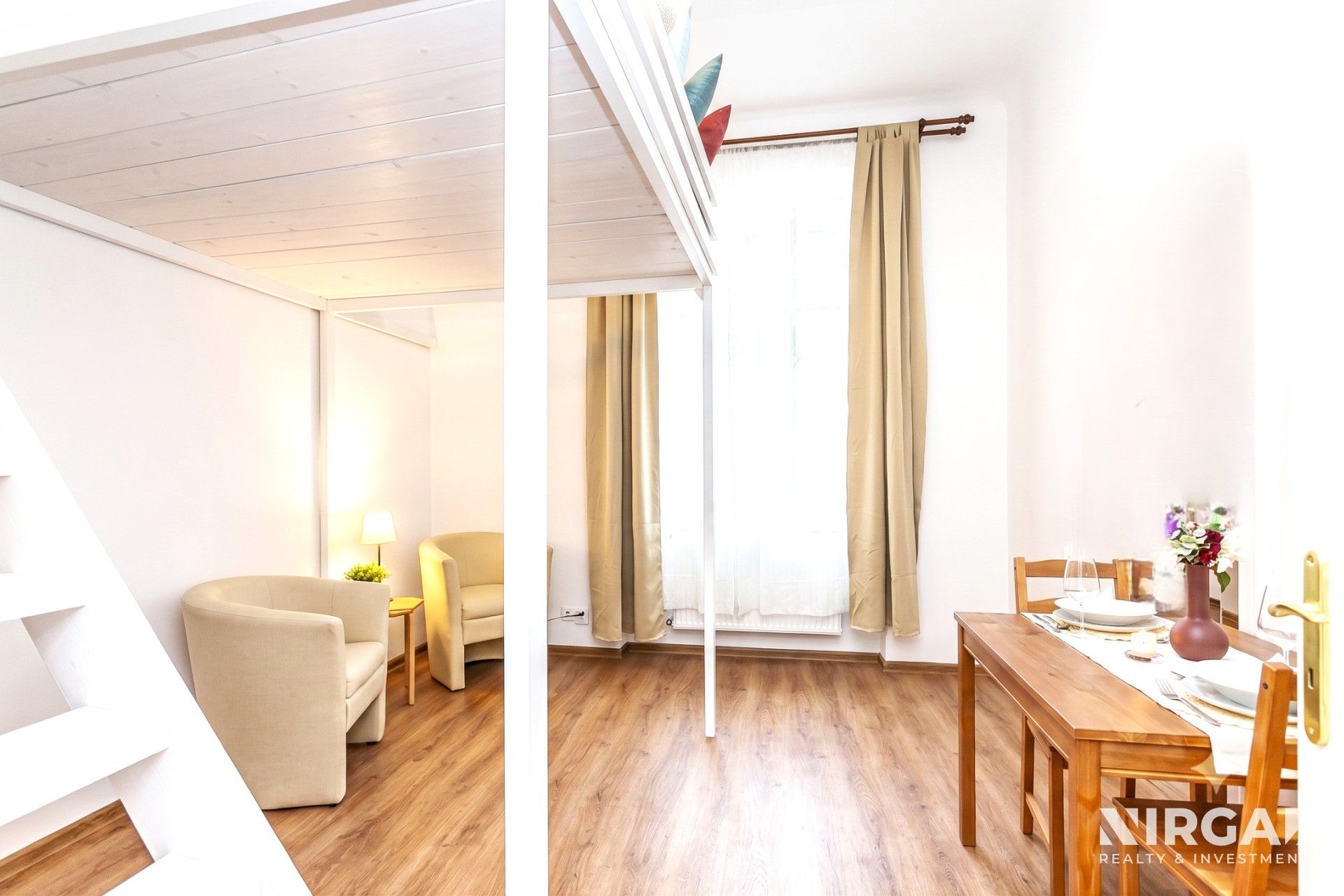 Pronájem bytu 1+kk 19 m² - foto 2