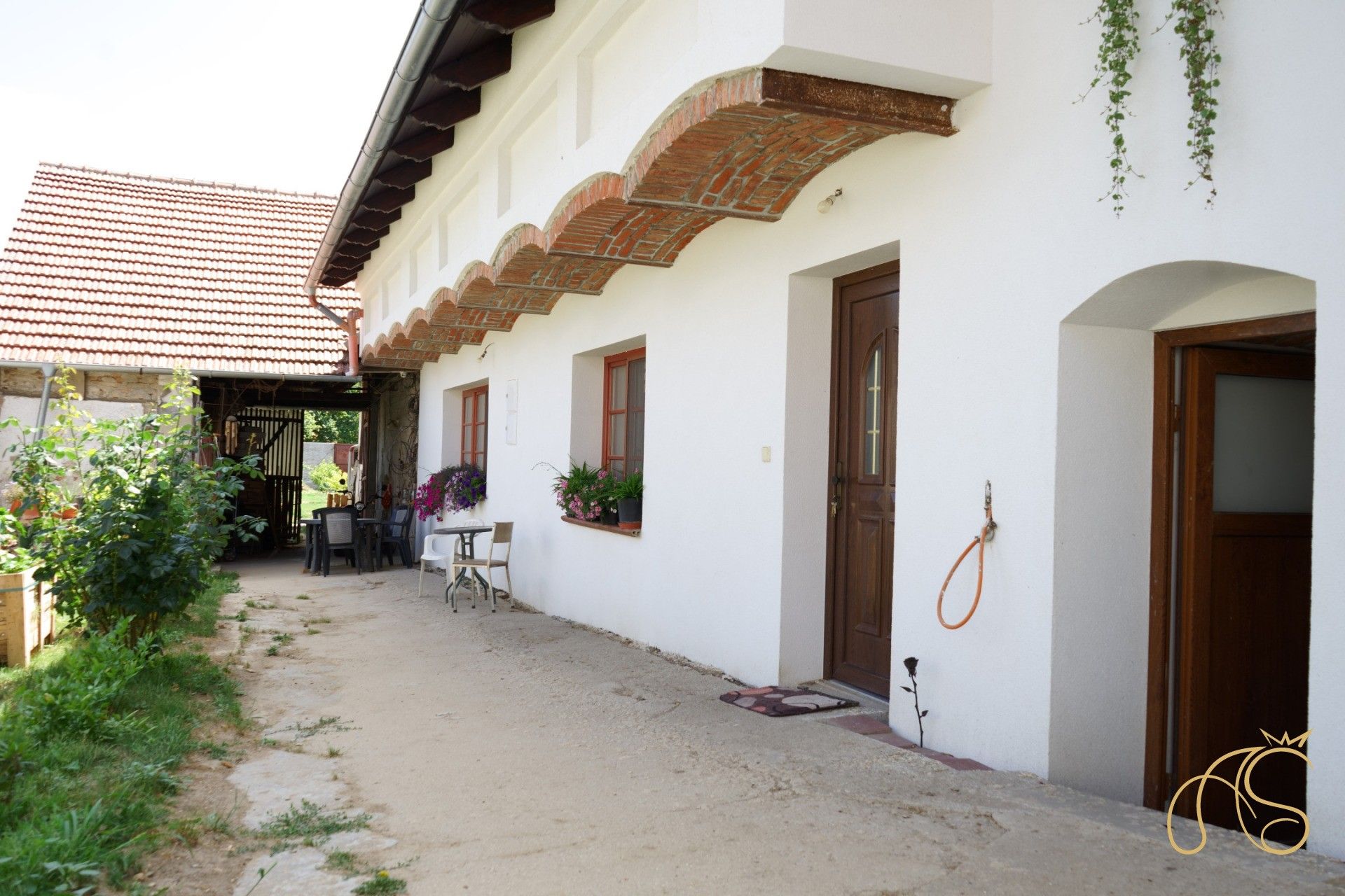 Prodej domu 188 m² - foto 1