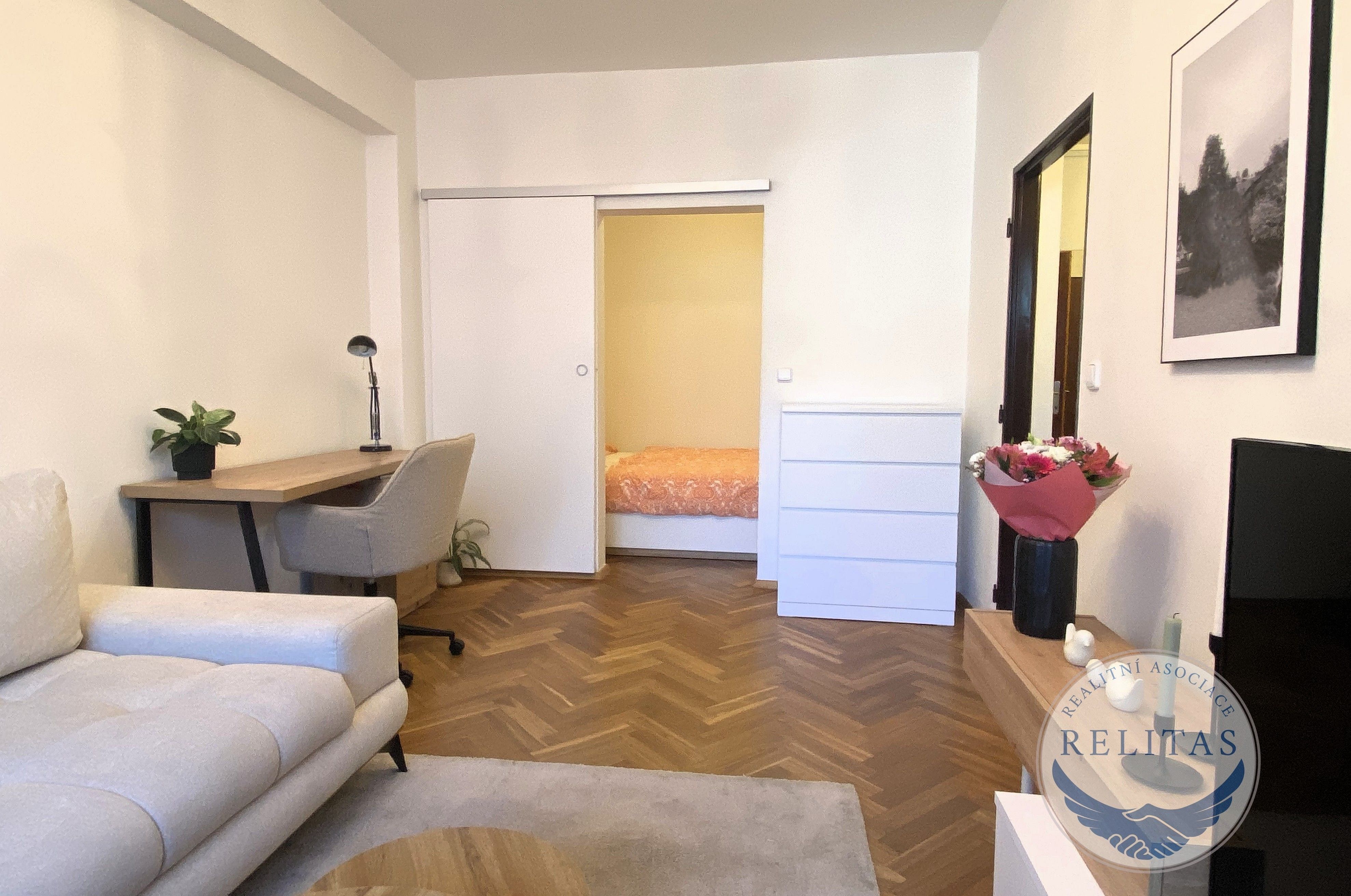 Pronájem bytu 2+1 55 m² - foto 4
