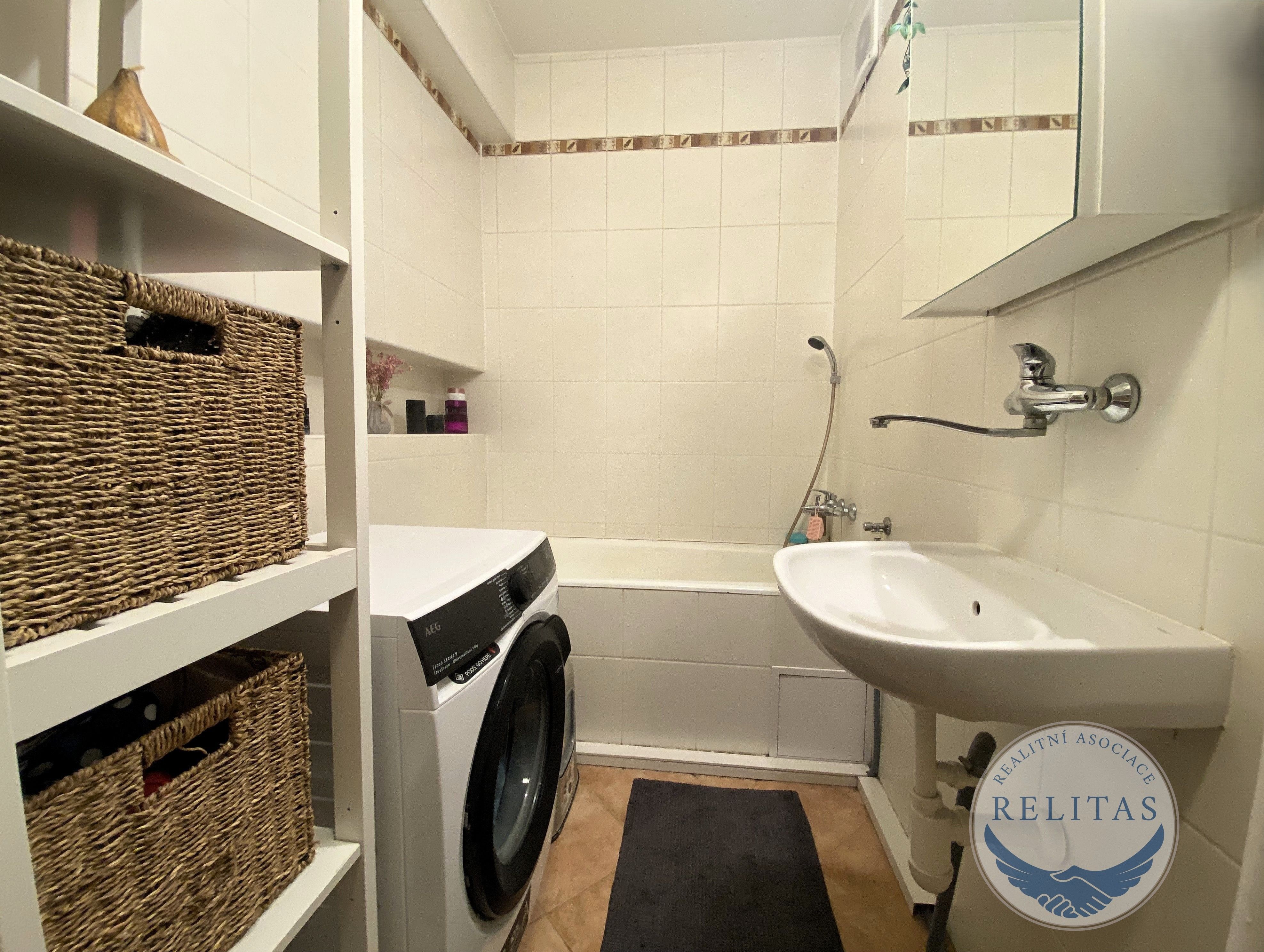 Pronájem bytu 2+1 55 m² - foto 6