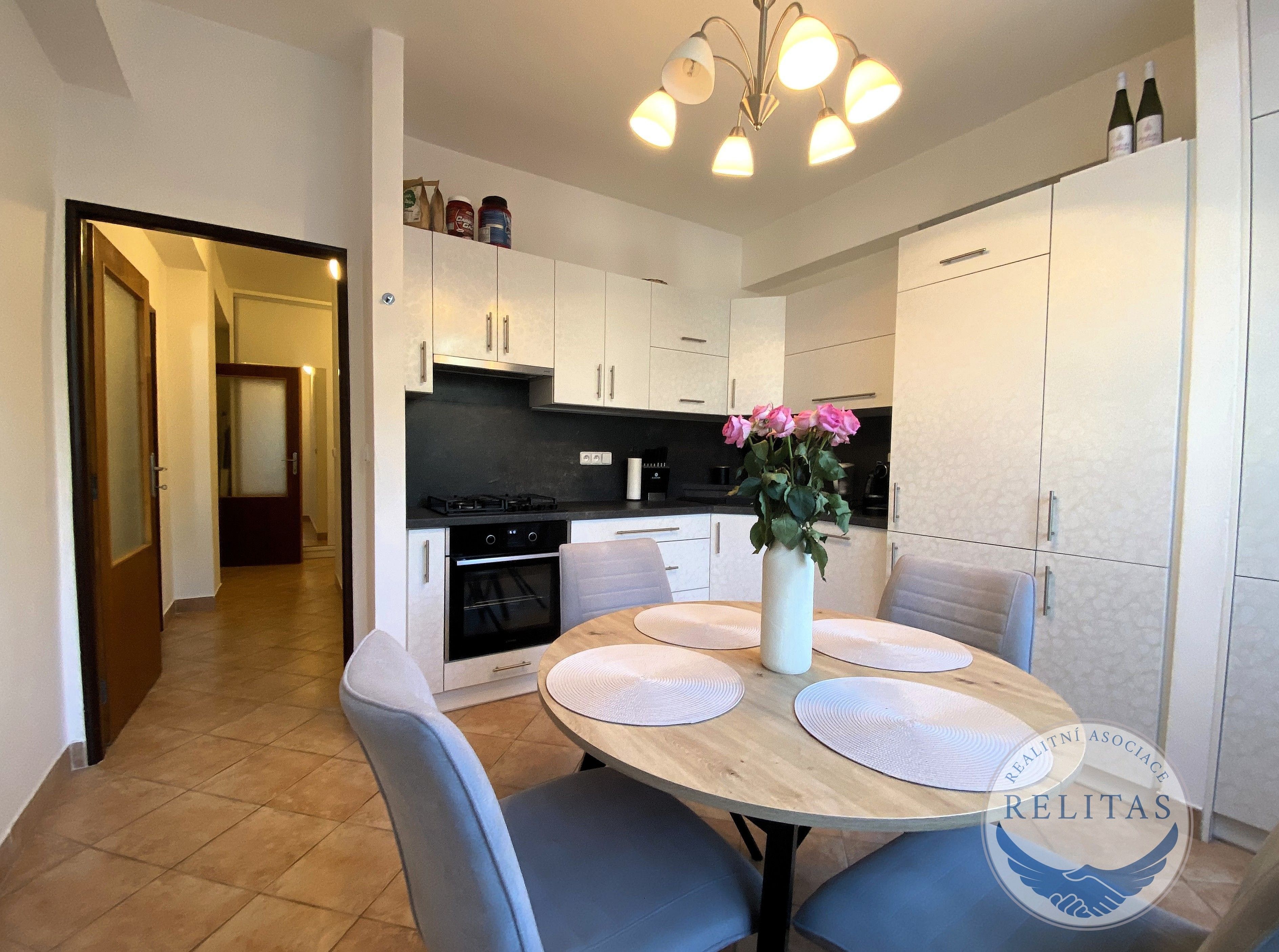 Pronájem bytu 2+1 55 m² - foto 15