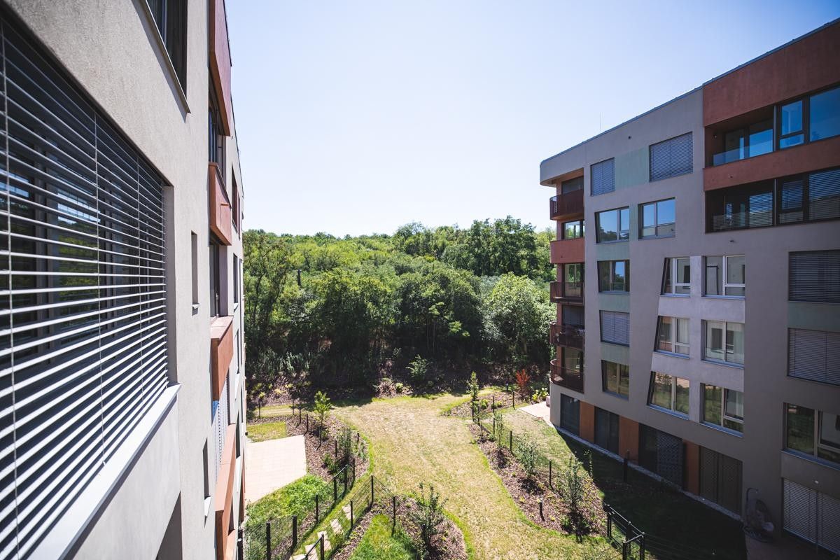 Pronájem bytu 1+kk 34 m² - foto 9