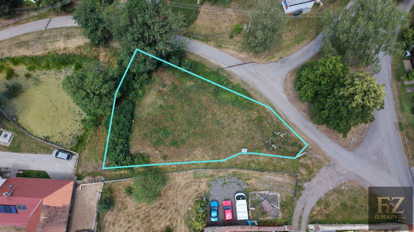 Prodej pozemku 613 m² - foto 1