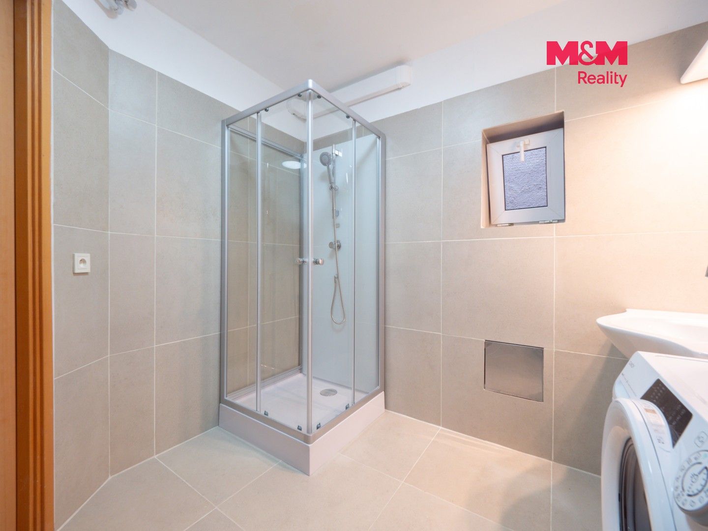 Pronájem bytu 3+kk 104 m² - foto 16