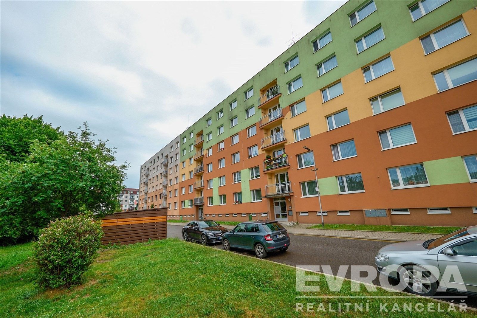 Prodej bytu 2+1 58 m² - foto 2