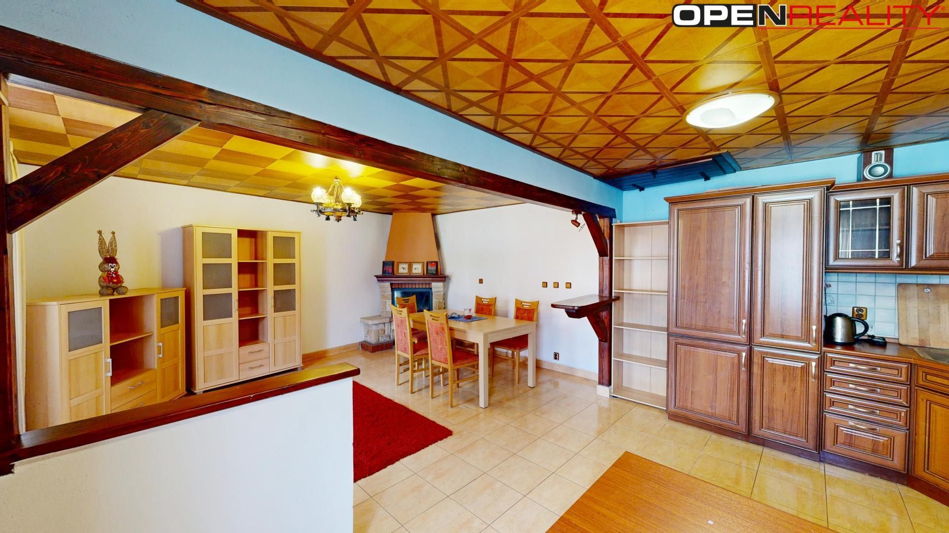 Pronájem bytu 4+kk 169 m² - foto 1