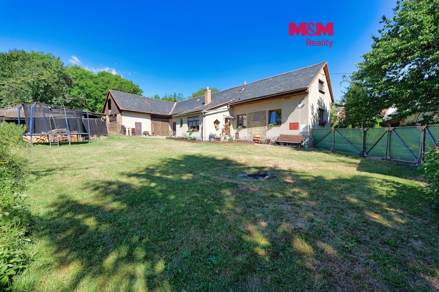 Prodej domu 100 m² - foto 1