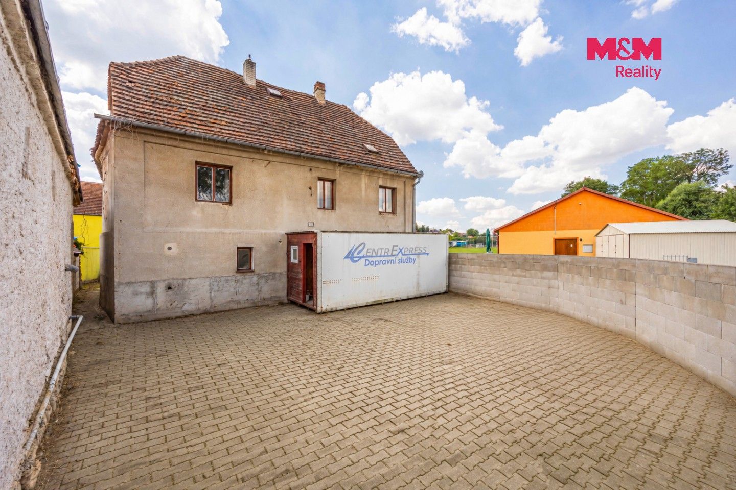 Prodej komerčního prostoru 130 m² - foto 3