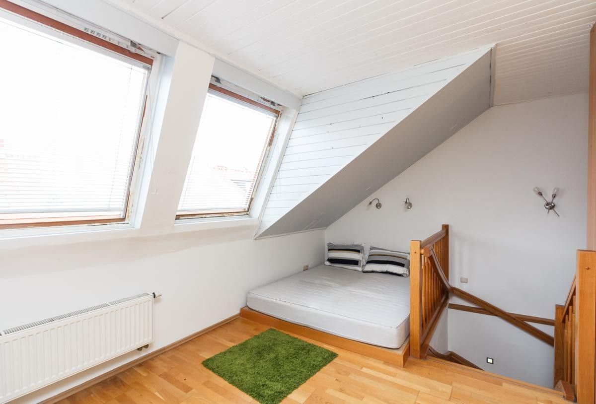 Pronájem bytu 5+kk 186 m² - foto 14