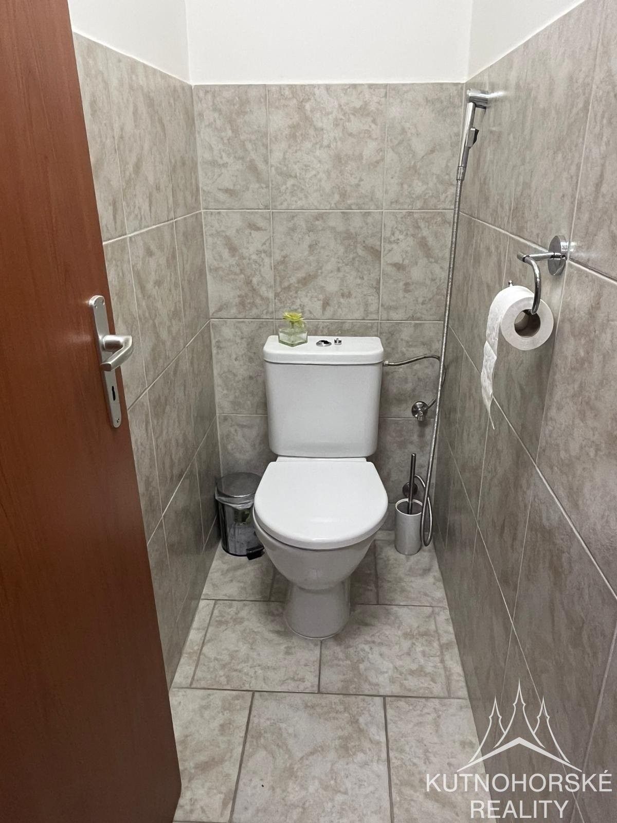 Pronájem komerčního prostoru 20 m² - foto 10