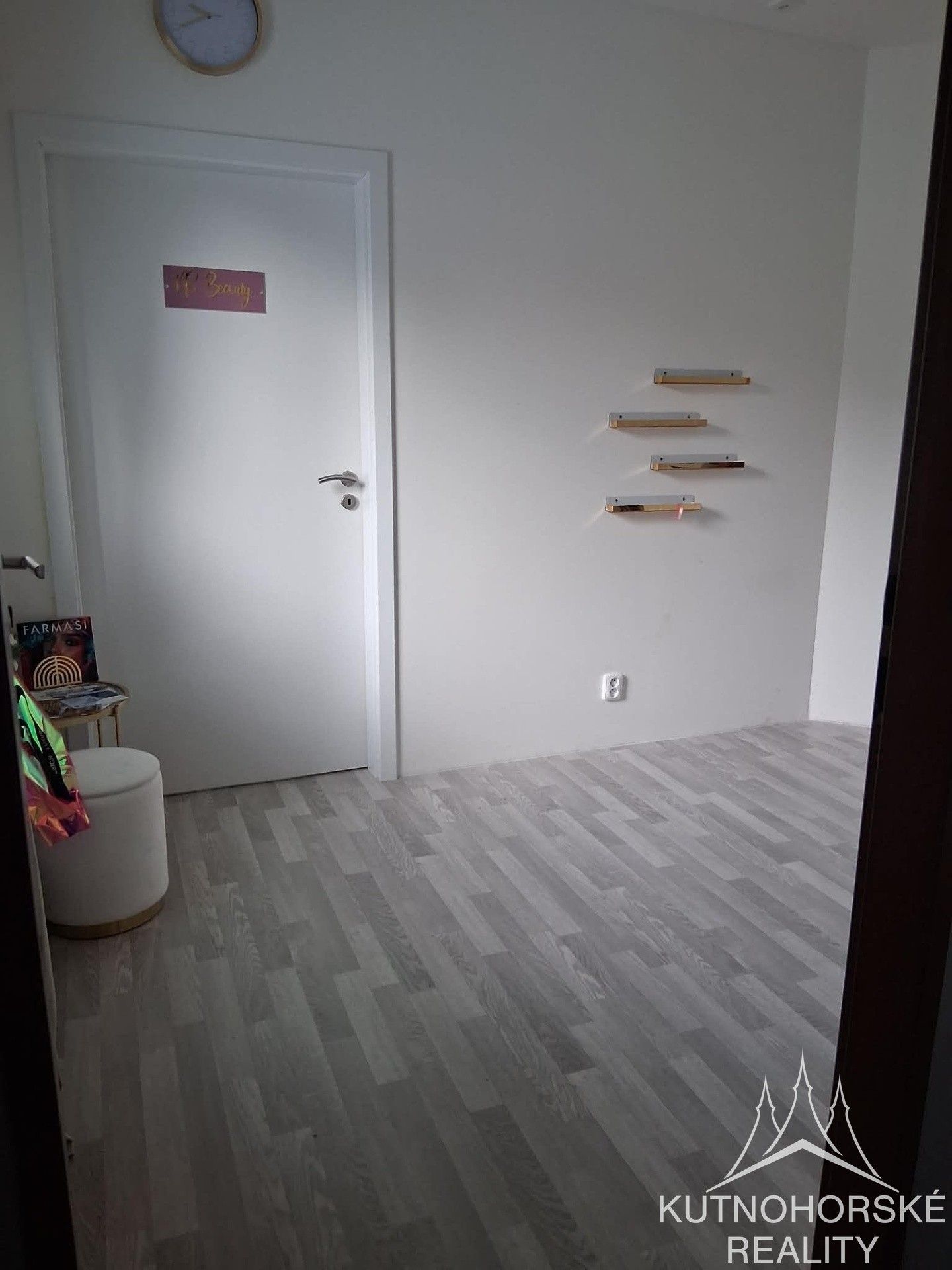 Pronájem komerčního prostoru 20 m² - foto 11