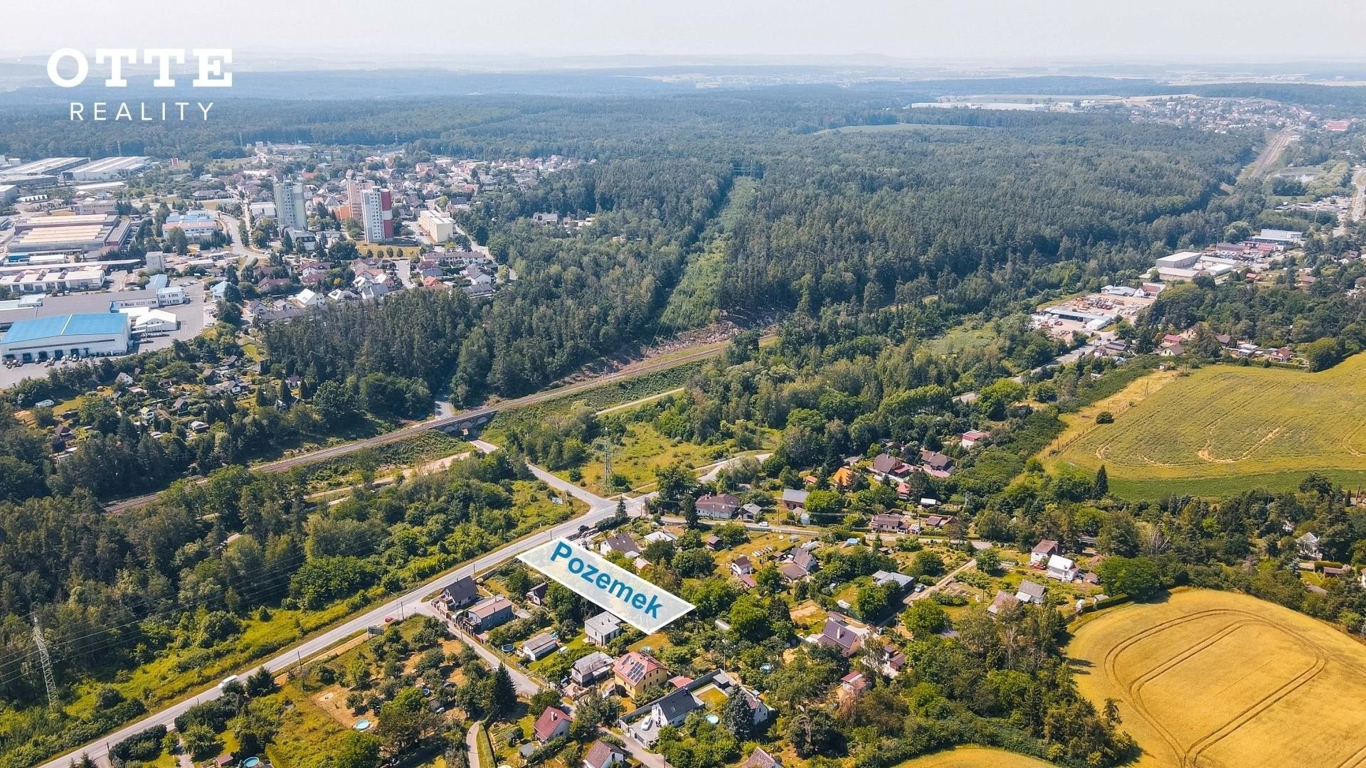 Prodej pozemku 1844 m² - foto 3