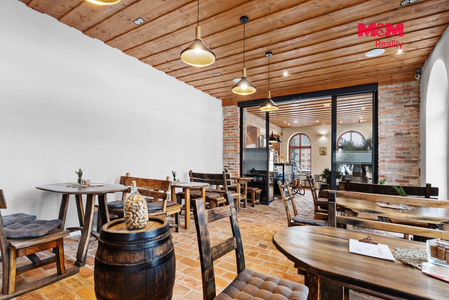 Prodej komerčního prostoru 600 m² - foto 7
