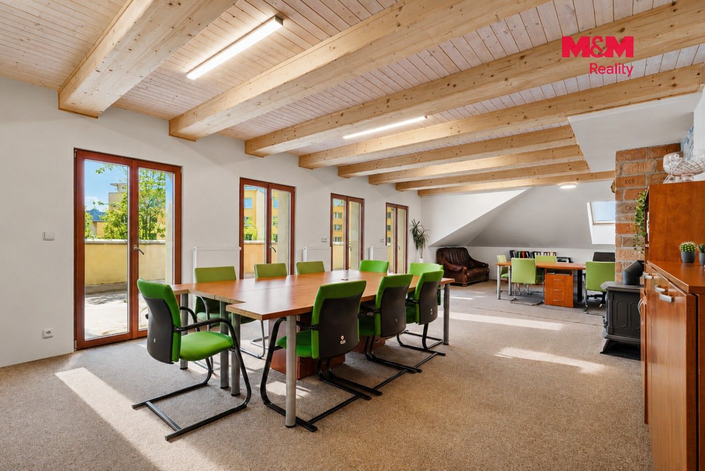 Prodej komerčního prostoru 600 m² - foto 23
