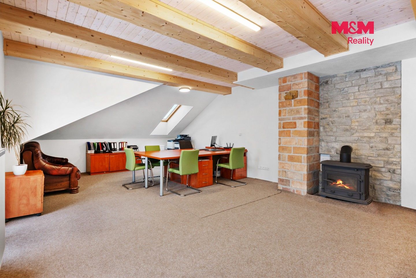 Prodej komerčního prostoru 600 m² - foto 27