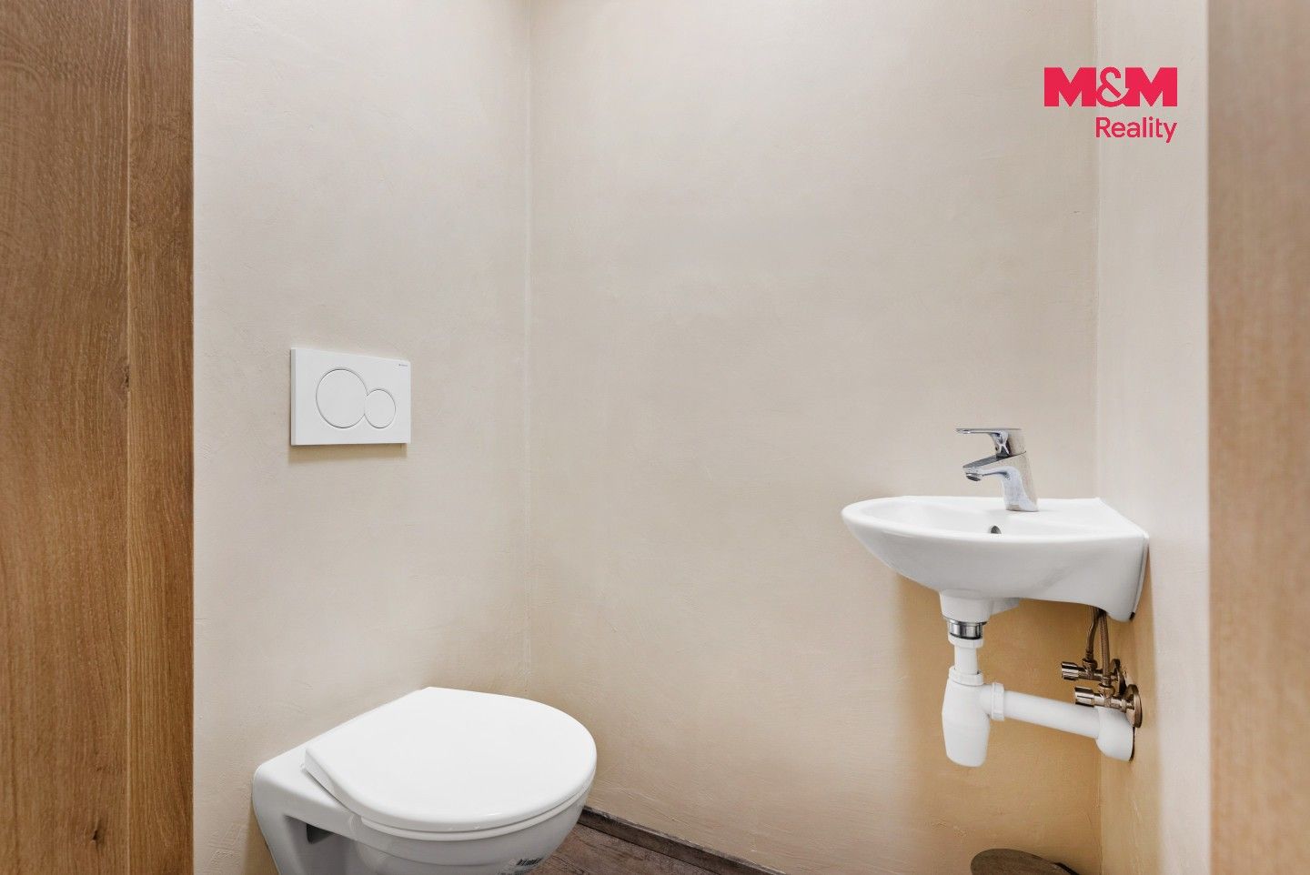 Prodej komerčního prostoru 600 m² - foto 30