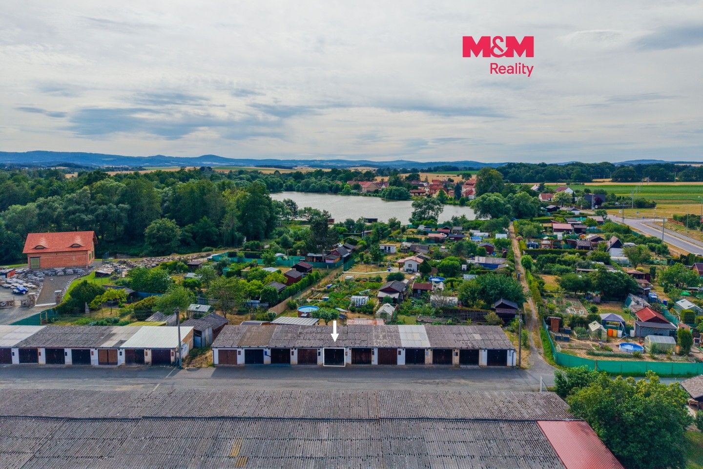 Prodej nemovitosti 18 m² - foto 1