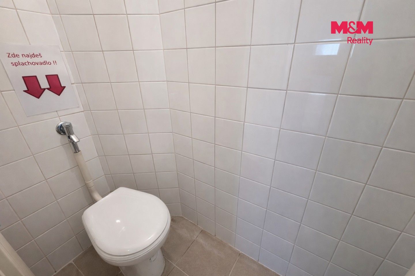 Pronájem komerčního prostoru 64 m² - foto 6