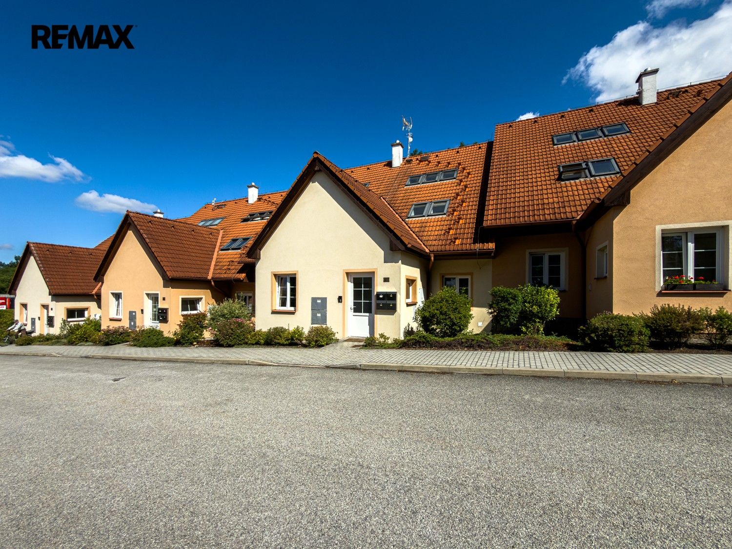 Prodej bytu 4+kk 84 m² - foto 1