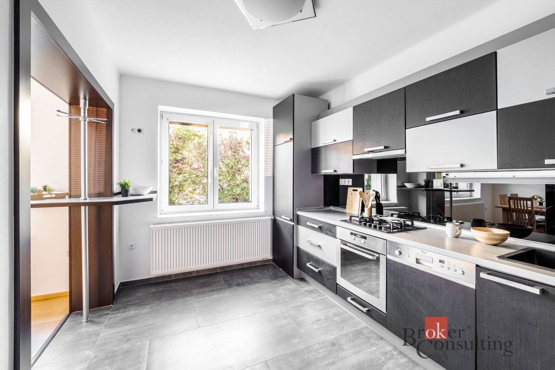 Prodej bytu 2+1 68 m² - foto 2