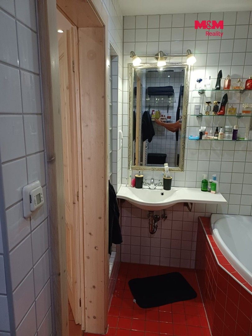 Pronájem bytu 3+kk 80 m² - foto 4
