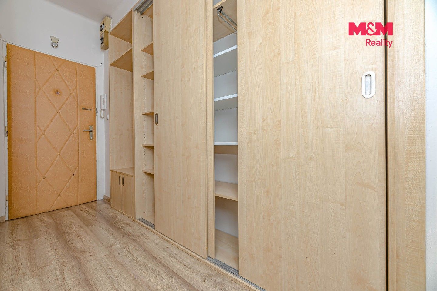 Pronájem bytu 2+1 57 m² - foto 8