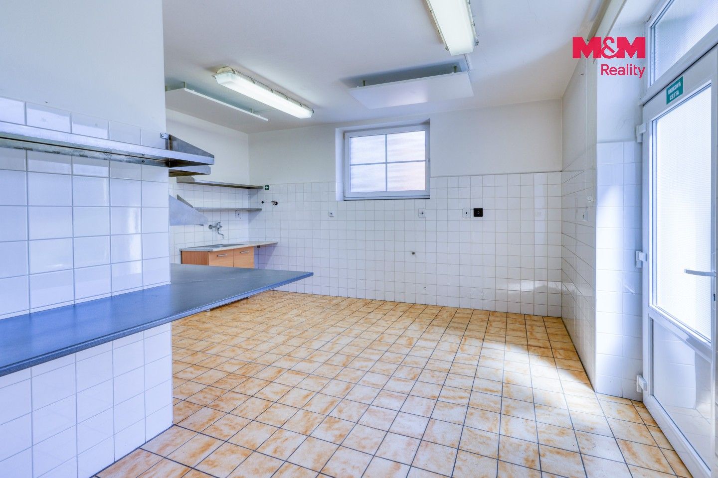 Pronájem komerčního prostoru 30 m² - foto 4