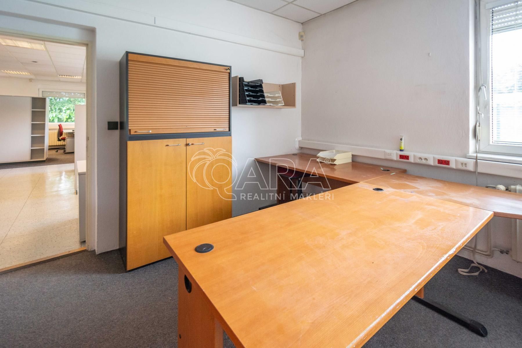 Pronájem komerčního prostoru 201 m² - foto 12