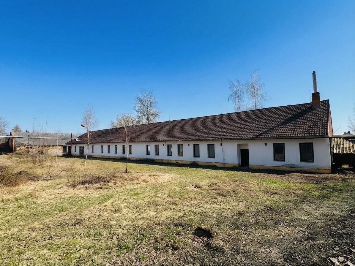Pronájem komerčního prostoru 511 m² - foto 2