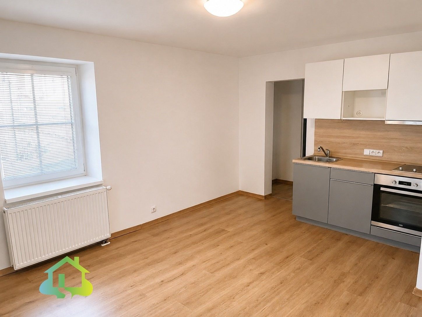 Pronájem bytu 1+kk 31 m² - foto 3