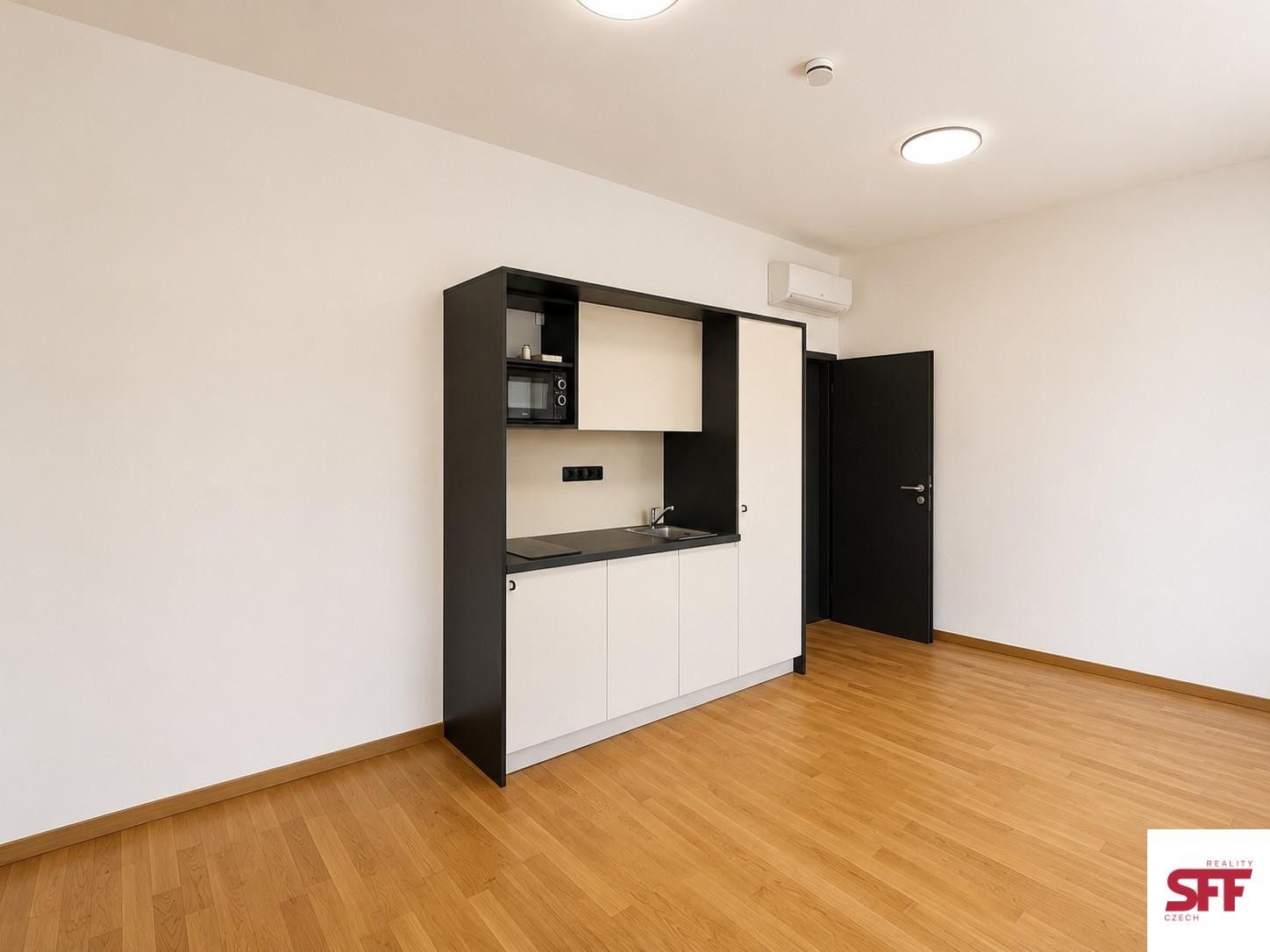 Pronájem bytu 1+kk 25 m² - foto 3