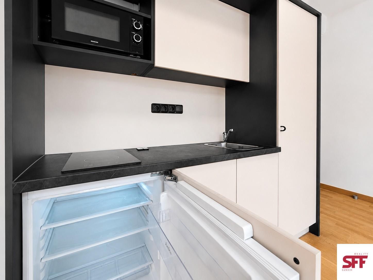 Pronájem bytu 1+kk 25 m² - foto 5