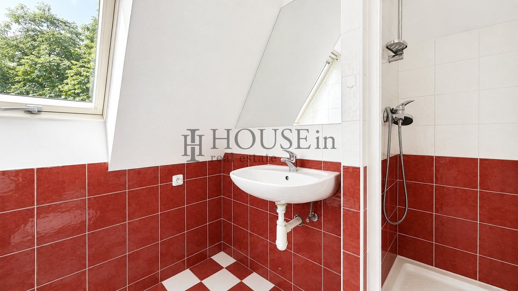 Pronájem bytu 1+kk 38 m² - foto 13
